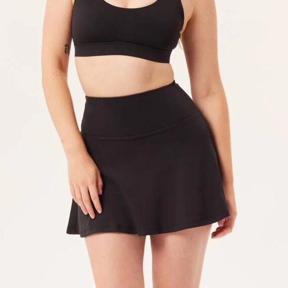 girlfriend collective Dresses & Skirts - Girlfriend Collective Float Ultralight‎ Skort in Black Small NWT